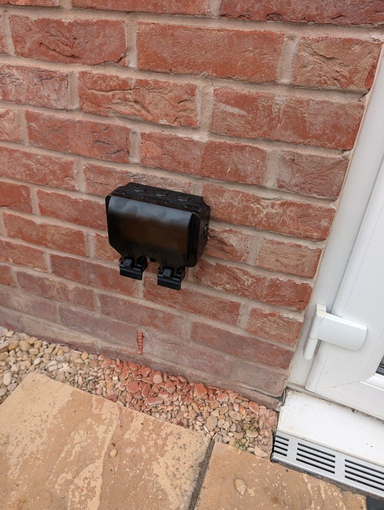 Outdoor weatherproof junction box, neatly fitted